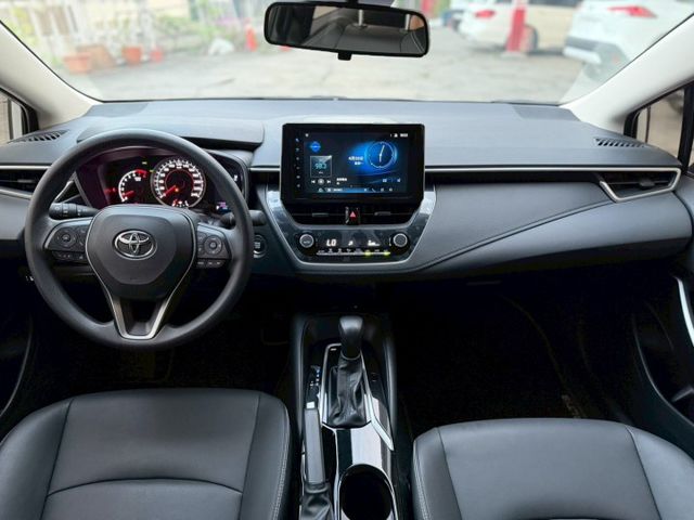 25年6月出廠 ALTIS豪華版｜新車將近80萬 現買現省｜安全配備齊全 【盲點偵測】【倒車顯影】【胎壓偵測】  第7張相片