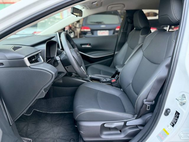 25年6月出廠 ALTIS豪華版｜新車將近80萬 現買現省｜安全配備齊全 【盲點偵測】【倒車顯影】【胎壓偵測】  第16張相片