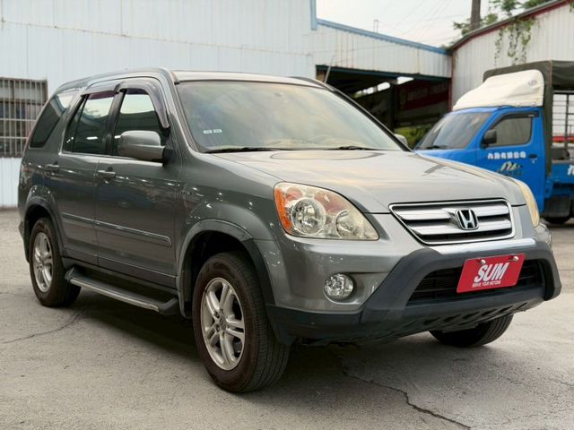 真心推薦評價代步休旅｜車況保養得很好 不管內裝還是外觀 前車主都很用心顧｜內裝皮椅漂亮 車子怠速也不會抖動  第3張相片