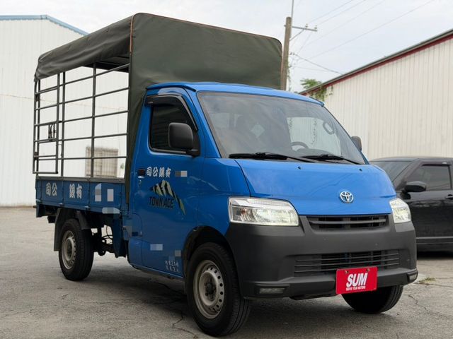 篷式手排｜加裝行車紀錄器 且有在定期保養｜前身是用來載輪胎的  第3張相片