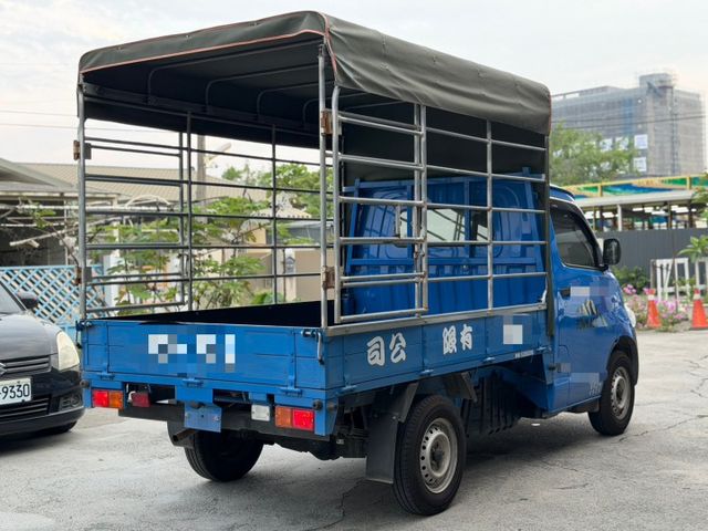 篷式手排｜加裝行車紀錄器 且有在定期保養｜前身是用來載輪胎的  第4張相片