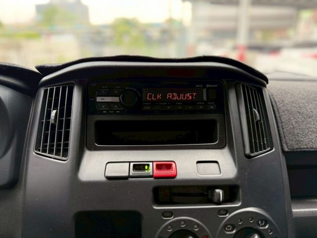 篷式手排｜加裝行車紀錄器 且有在定期保養｜前身是用來載輪胎的  第8張相片