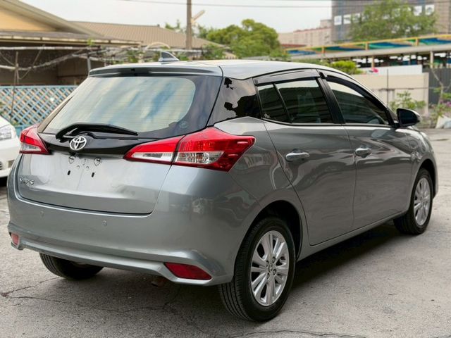 YARIS  第4張相片