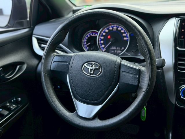 YARIS  第8張相片