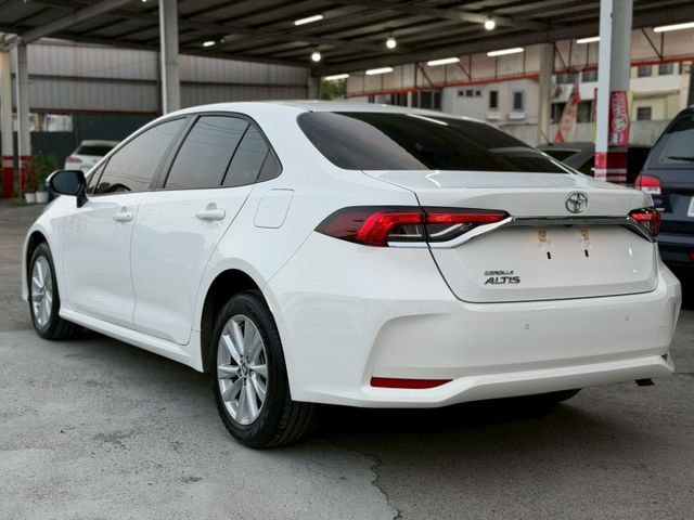 25年6月出廠 ALTIS豪華版｜新車將近80萬 現買現省｜安全配備齊全 【盲點偵測】【倒車顯影】【胎壓偵測】  第6張相片