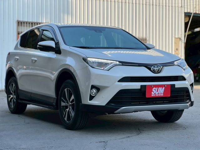 RAV4 2.0L 尊爵版｜里程只跑7.8萬公里｜原廠保養車況超美｜【主駕電動椅】【定速】【車道偏移警示】  第3張相片