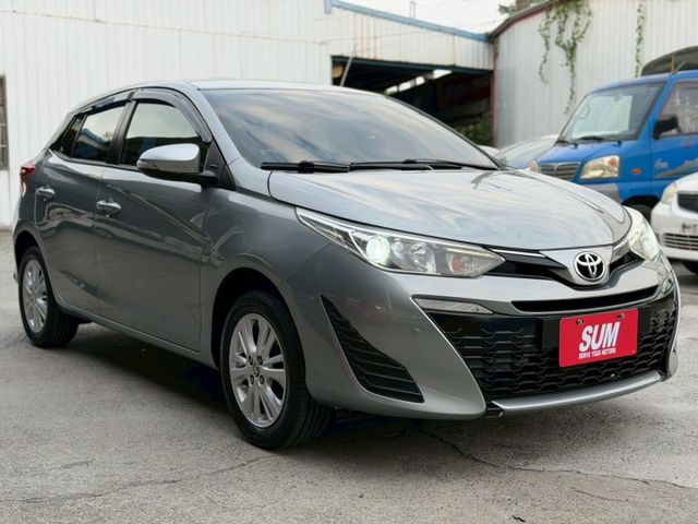 經典版小鴨｜車子配備齊全 車內維持得很好｜【倒車顯影】【前車距雷達】【加裝抬頭顯示器】  第3張相片