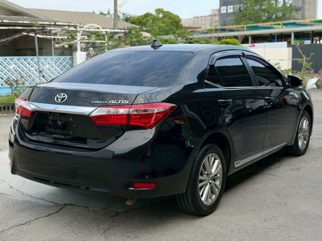 1.8L經典版ALTIS｜大燈維持漂亮｜加裝安卓機｜【倒車顯影】【定速】【電動後視鏡】  第4張相片