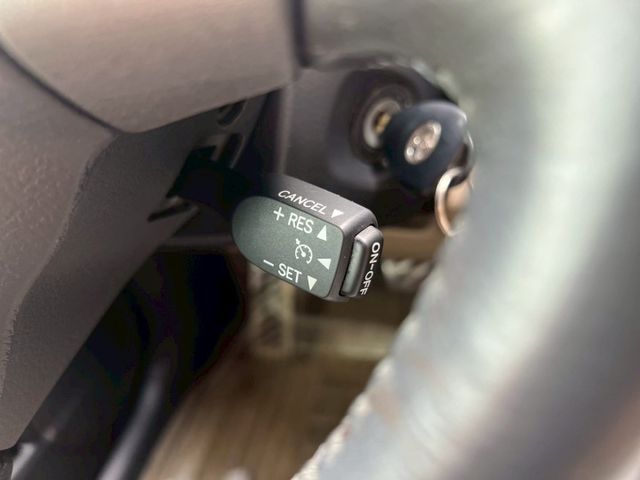 RAV4 E版｜里程只跑14萬 平均一年跑8千多公里｜後座傾倒可以平整化｜【定速】【雙區恆溫空調】【電動椅】  第8張相片