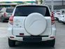 RAV4 E版｜里程只跑14萬 平均一年跑8千多公里｜後座傾倒可以平整化｜【定速】【雙區恆溫空調】【電動椅】  第11張縮圖