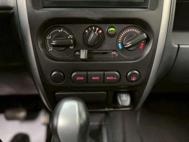 一手JIMNY 四輪傳動 漂亮好車｜里程有保障 車況維持很好  第12張相片