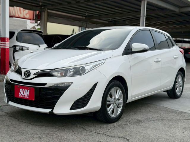 經典版小鴨｜加裝胎壓偵測及倒車顯影｜前車主因為使用很少 所以售出｜【LED日行燈】【電動後視鏡】  第1張相片
