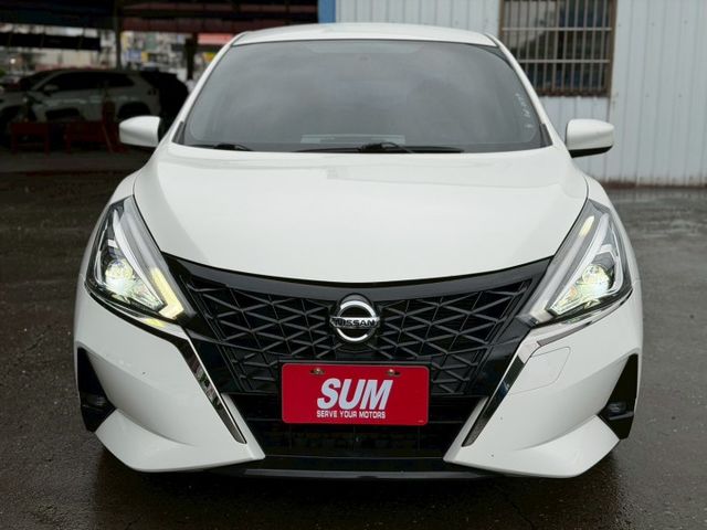 一手車TIIDA J版｜時尚外型 內裝乾淨外觀漂亮｜【盲點偵測】【抬頭顯示器】【倒車顯影】  第2張相片