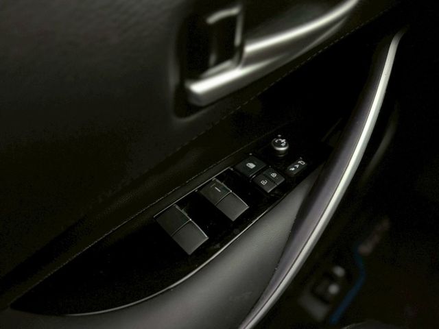 油電尊爵版｜12.3吋全彩數位儀表板｜安全配備齊全  第13張相片