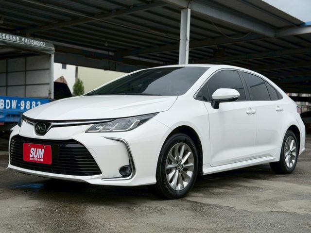 ALTIS 汽油豪華版｜經典代步好車 保養簡單便宜｜安全配備齊全 【ACC跟車系統】【AEB自動緊急煞車】【胎壓偵測】  第2張相片
