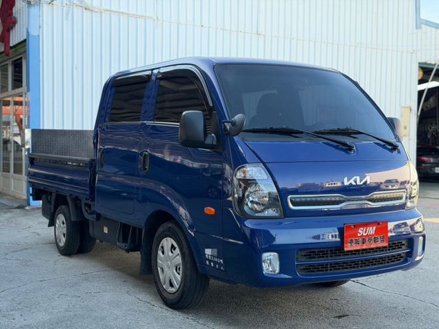 【自排】雙廂柴油+升降尾門｜車內維持真的漂亮 沒有菸味｜【倒車顯影】【升降尾門】  第3張相片