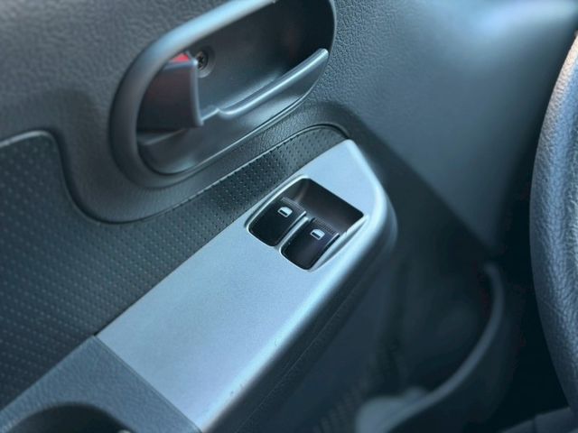 【自排】雙廂柴油+升降尾門｜車內維持真的漂亮 沒有菸味｜【倒車顯影】【升降尾門】  第15張相片