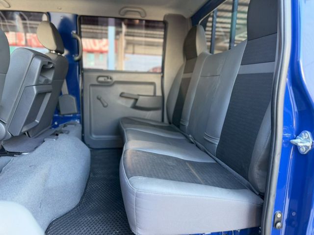 【自排】雙廂柴油+升降尾門｜車內維持真的漂亮 沒有菸味｜【倒車顯影】【升降尾門】  第17張相片