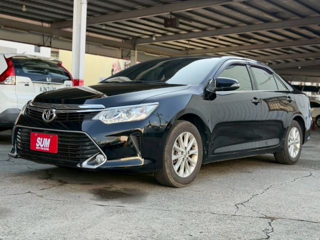 CAMRY 2.0雅緻版｜經典代步房車 空間寬敞｜原廠保養 輪胎也有在顧｜【胎壓偵測】【分區溫控】【倒車雷達】  第2張相片