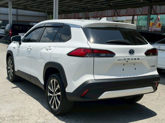 一手油電旗艦版｜都在原廠做保養 固定調胎 有用心在顧車｜【電尾門】【360度環景】【主駕電動椅】  第7張相片