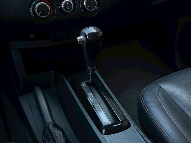 2.4LZINGER 精緻型｜原版件 車況絕佳｜里程只跑６萬多公里 里程保證｜  第12張相片