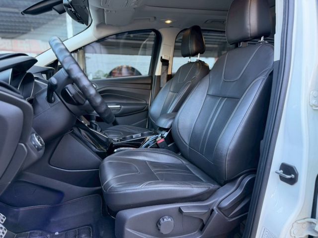 一手車KUGA 1.6L時尚經典型｜平價休旅 配備不馬虎｜【雙區恆溫空調】【電動尾門】【定速】  第14張相片