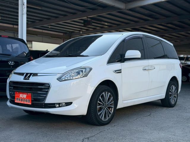 M7 Turbo ECO Hyper 雅智八人座｜里程僅跑3.8萬公里 內裝很漂亮｜【雙側電滑門】【倒車顯影】  第1張相片