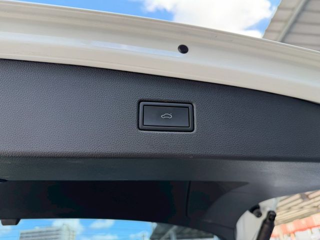 2023年一手車Tiguan 280 TSI Elegance｜原廠保養 車況良好｜【360度環景】【分區溫控】  第18張相片