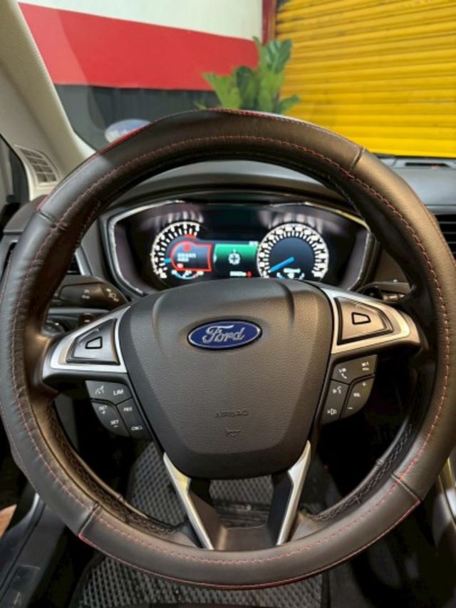 Ford Mondeo 2016款 2.0 TDCi 灰色  第6張相片