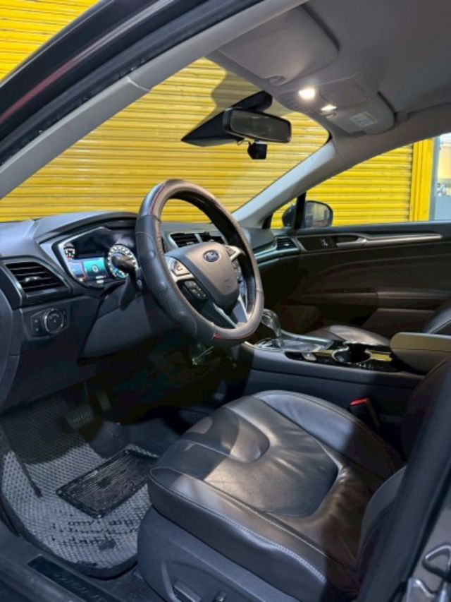 Ford Mondeo 2016款 2.0 TDCi 灰色  第7張相片