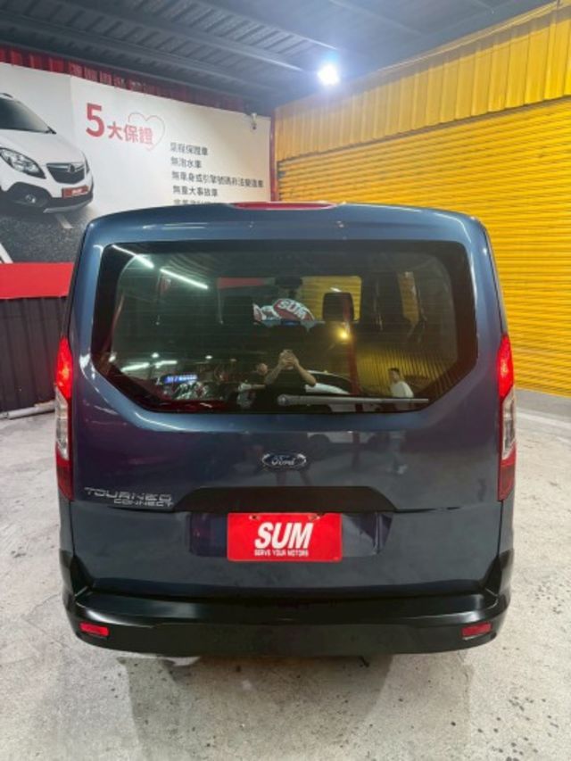 2020年FORD TOURNEO CONNECT 有跟車 全家輕鬆出遊好選擇!!  第6張相片