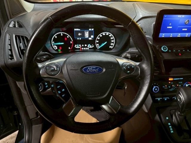 2020年FORD TOURNEO CONNECT 有跟車 全家輕鬆出遊好選擇!!  第10張相片