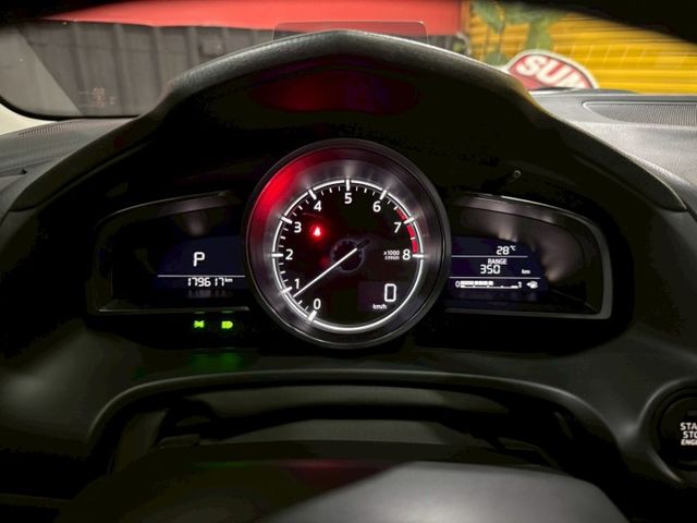 2018年Mazda 3旗艦5D 跟車 Bose音響!!!  第7張相片