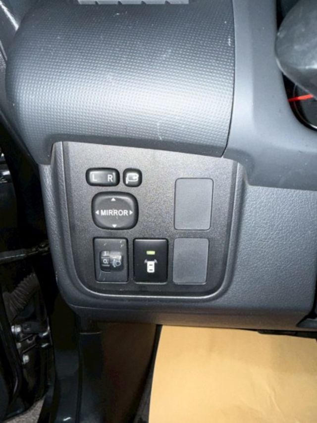 2009年TOYOTA WISH J版里程僅跑14萬!!!!  第9張相片