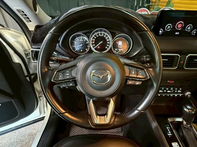 2020年Mazda CX-5 2.0頂級有BOSE 跟車 抬顯 通風座椅 !!!!  第8張相片