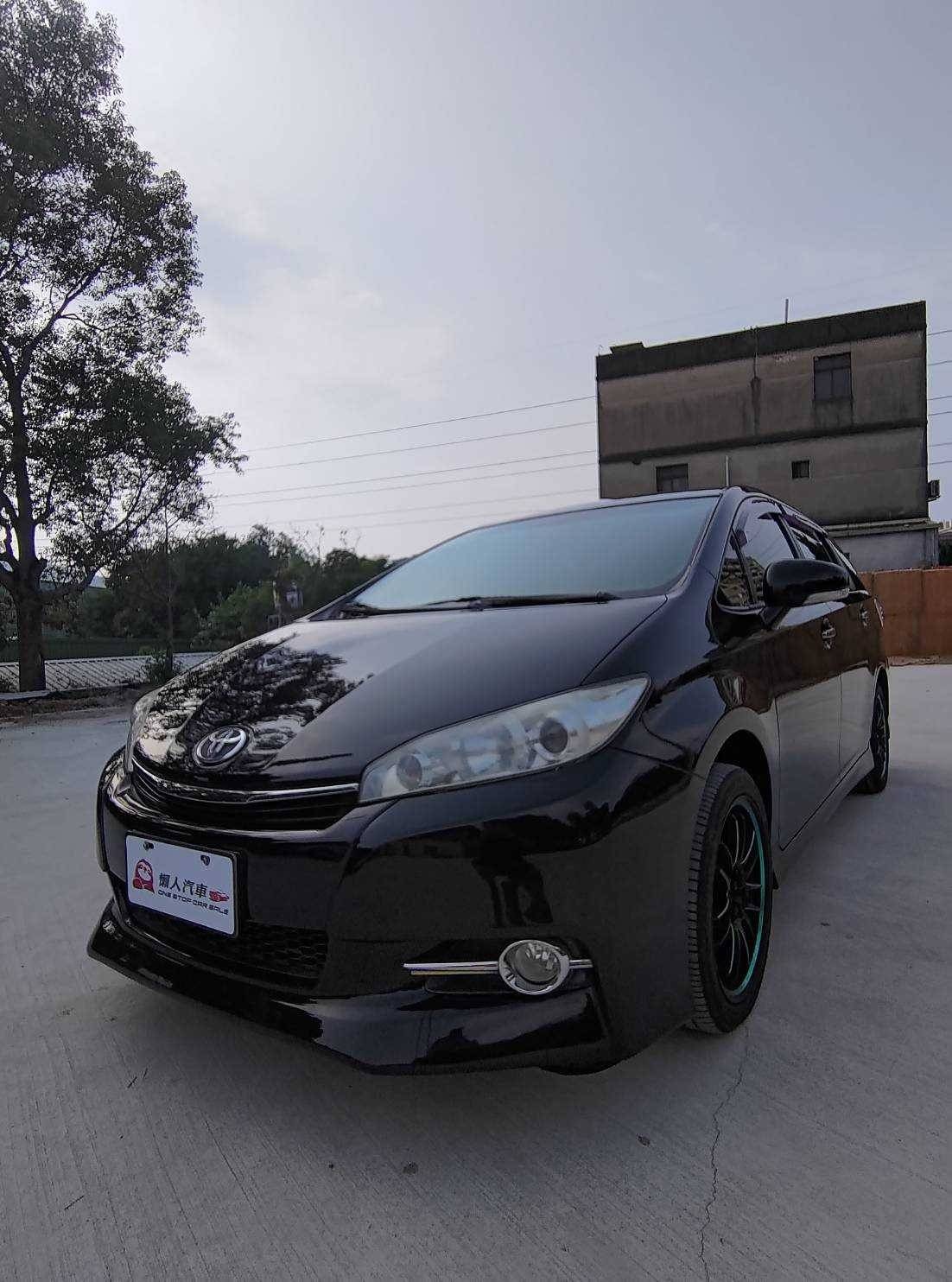 2016 Toyota 豐田 WISH 灰色  第1張相片