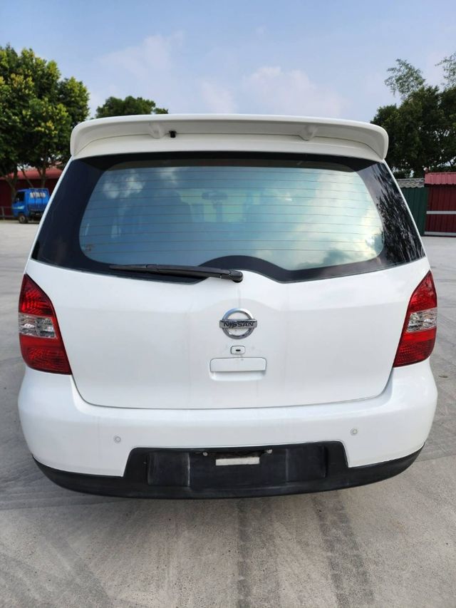 2012 Nissan  LIVINA   第3張相片
