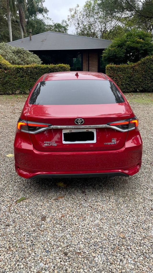 TOYOTA豐田 COROLLA ALTIS HYBRID  第4張相片