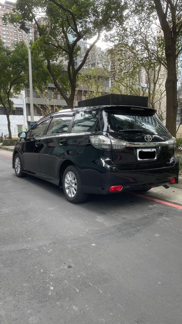 TOYOTA豐田 WISH  第4張相片