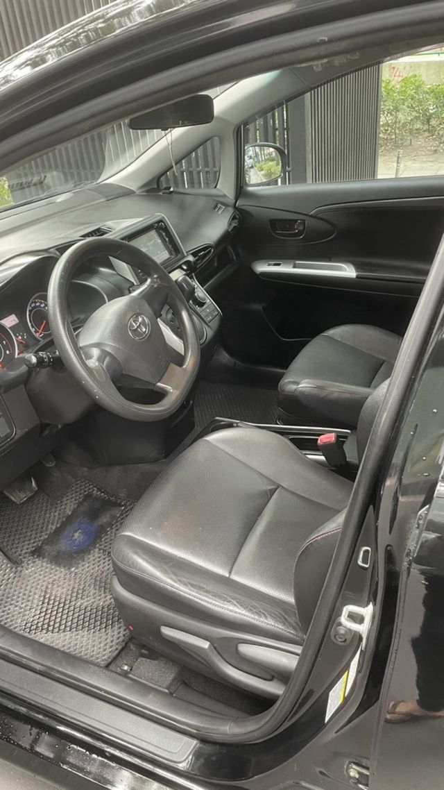 TOYOTA豐田 WISH  第6張相片
