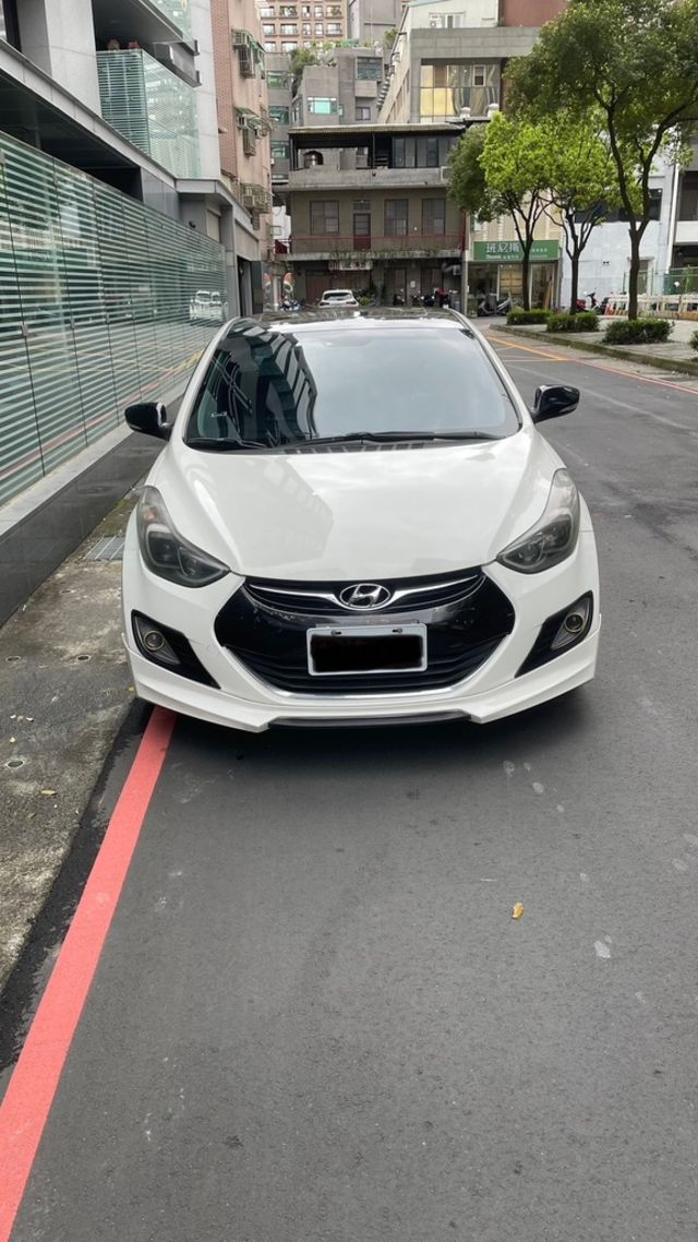 HYUNDAI現代 ELANTRA  第5張相片