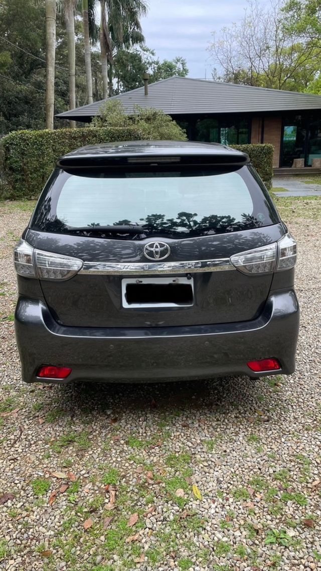 TOYOTA豐田 WISH  第2張相片