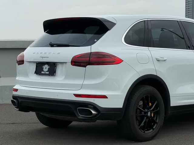 PORSCHE保時捷 CAYENNE  第2張相片