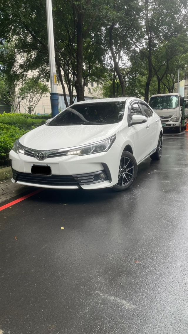 TOYOTA豐田 ALTIS  第1張相片