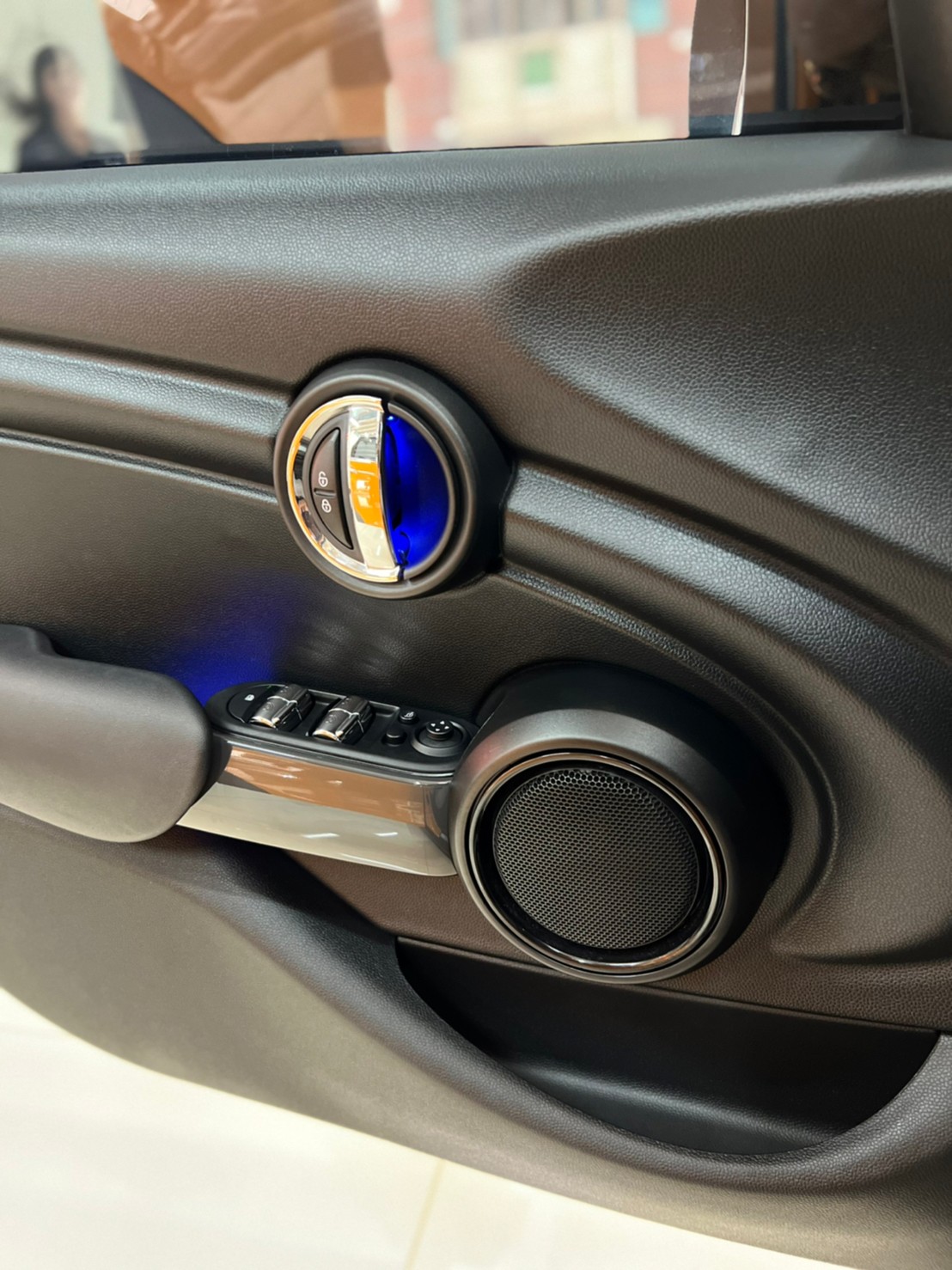 Mini Cooper 5D  第6張相片