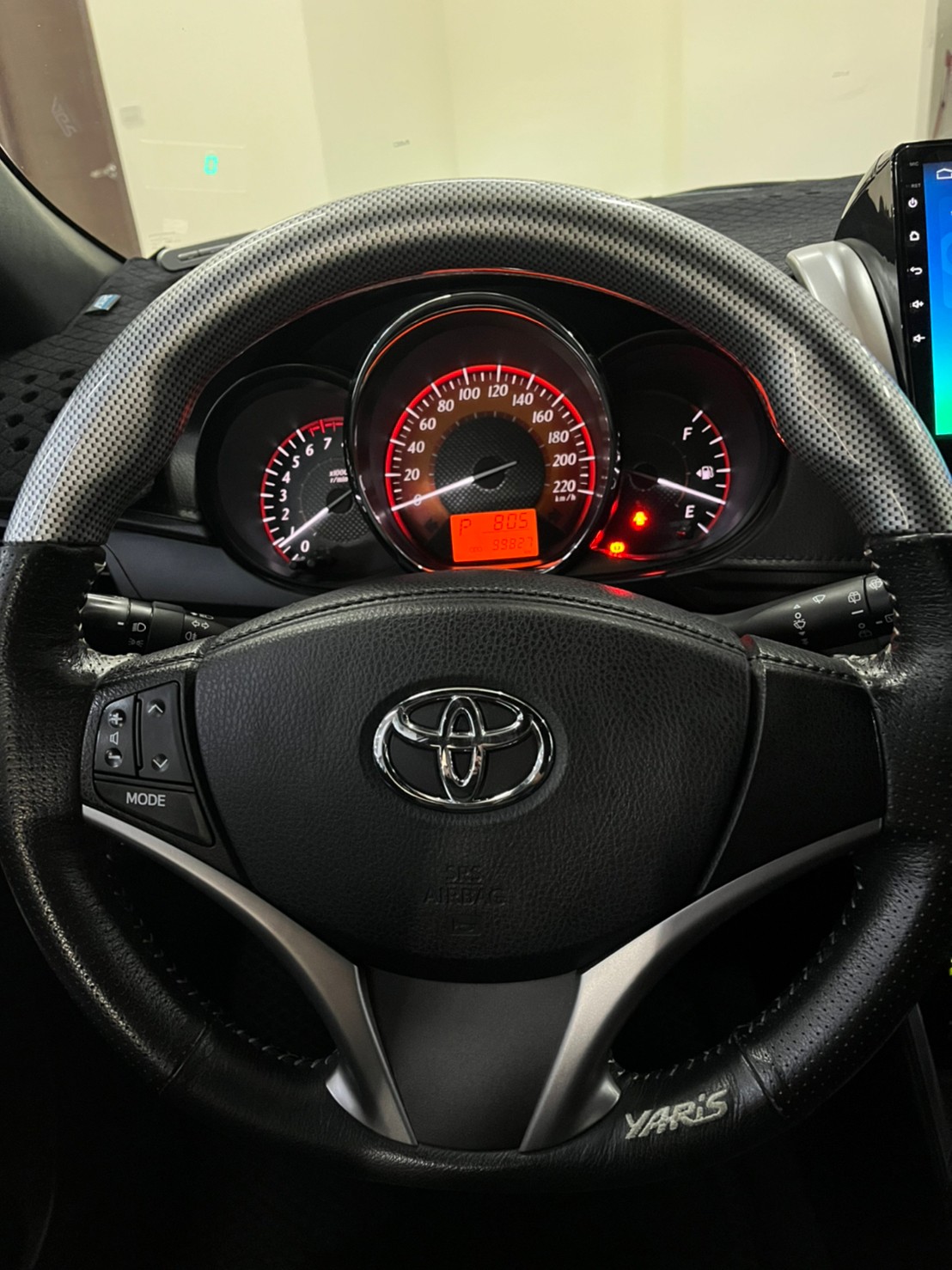Toyota Yaris1.5豪華   第7張相片