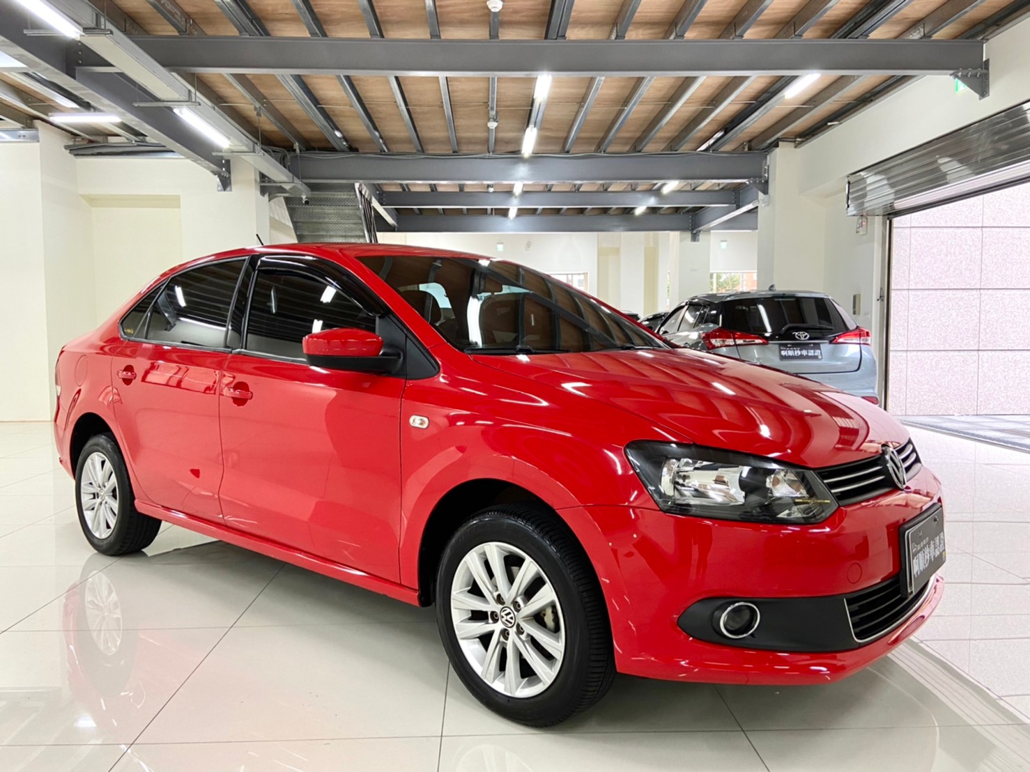 VolksWagen Vento1.6頂級  第1張相片