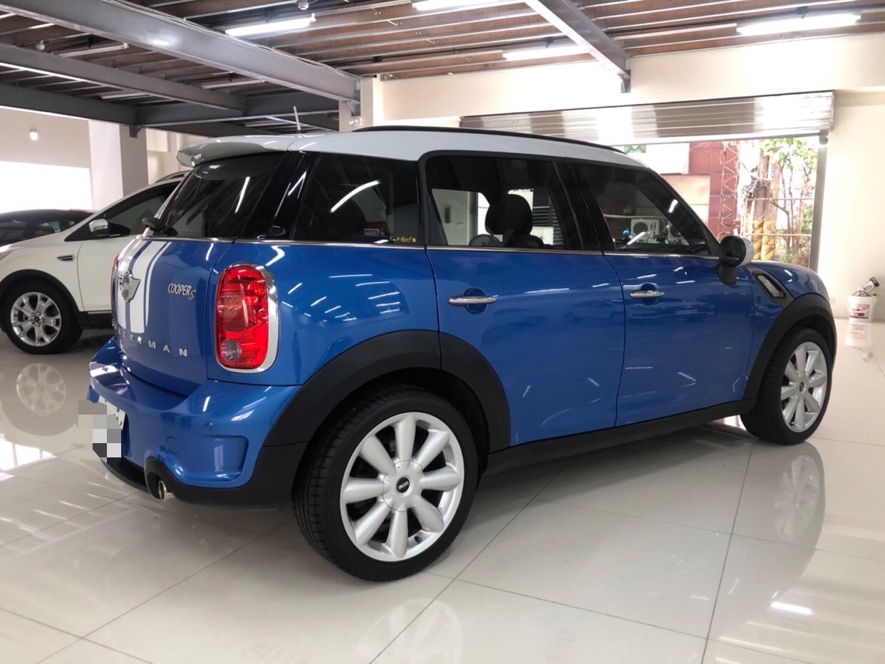 Mini Country Man Cooper S  第3張相片