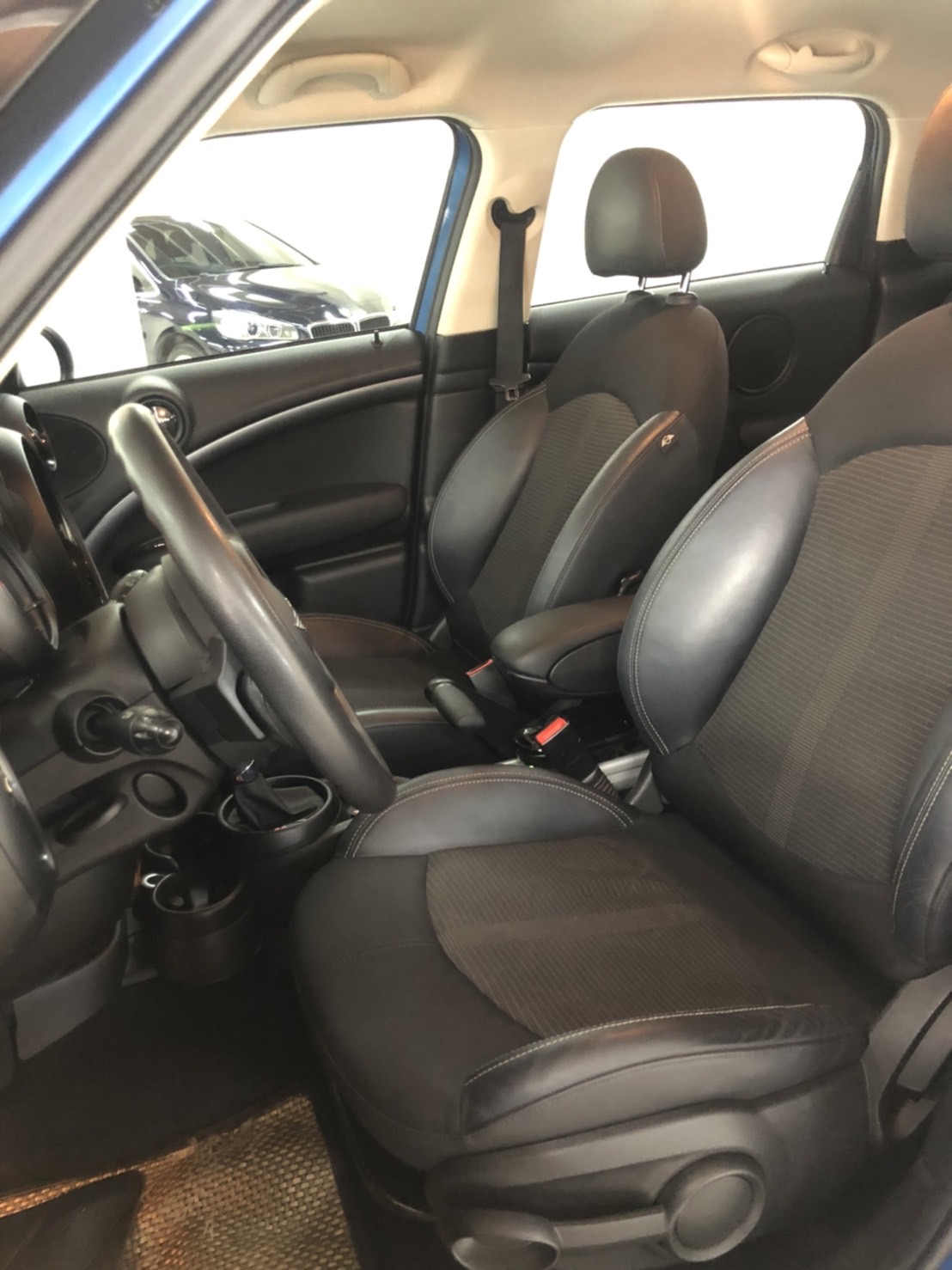 Mini Country Man Cooper S  第7張相片