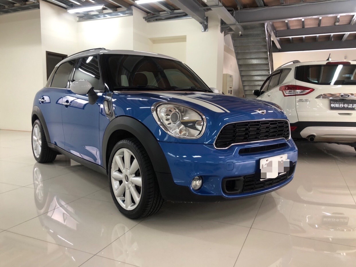 Mini Country Man Cooper S  第8張相片